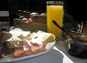 Zimmer mit Frühstück