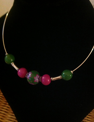 Kette aus Schmuckkeramik