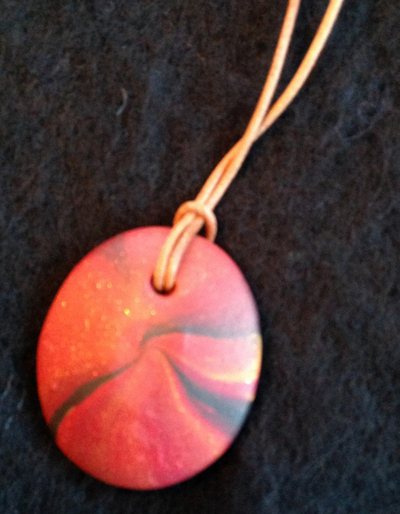 Kette aus Schmuckkeramik