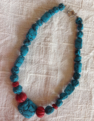 Kette aus Schmuckkeramik
